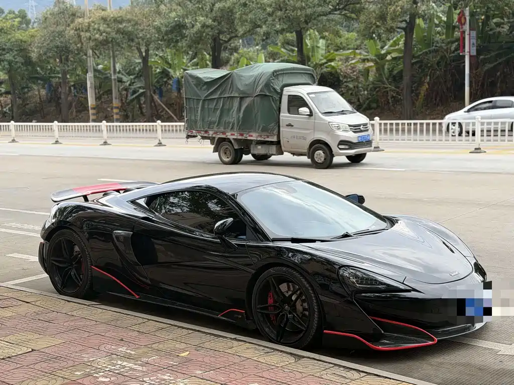 McLaren 540C 2015 3.8T Coupe