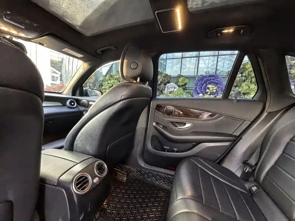 Mercedes-Benz GLC — миниатюра 9