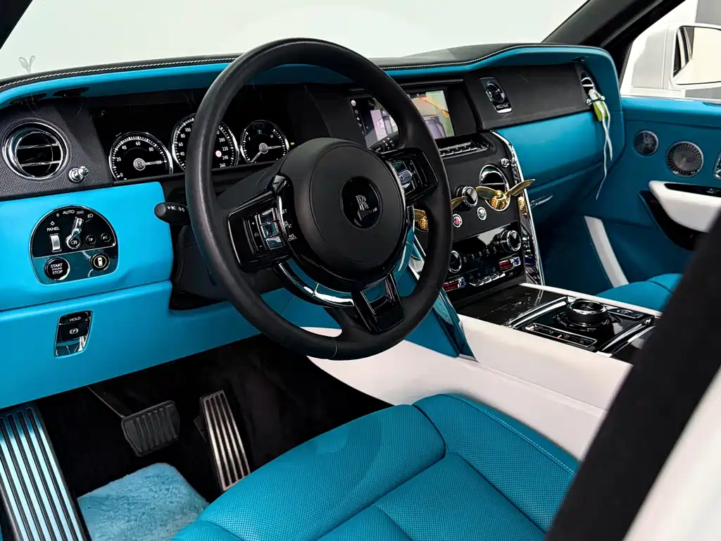 ROLLS-ROYCE CULLINAN