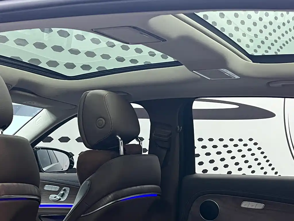 Mercedes-Benz E-Class New Energy — миниатюра 8