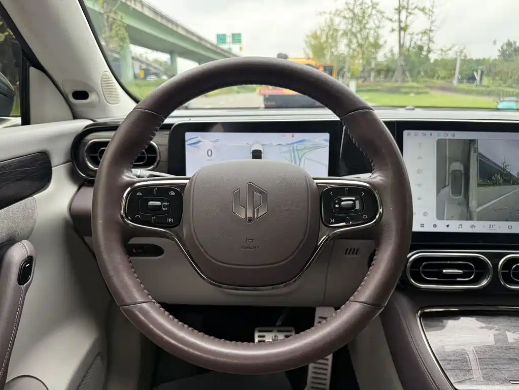 Leapmotor Leapmotor C11 — миниатюра 10