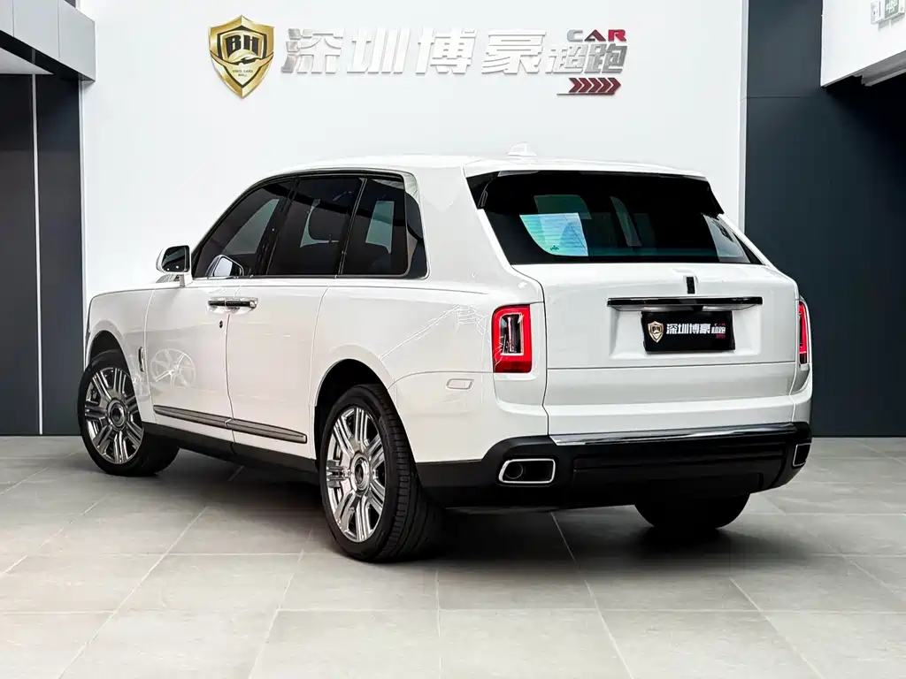ROLLS-ROYCE CULLINAN