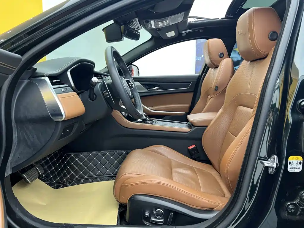 Jaguar XFL — миниатюра 15