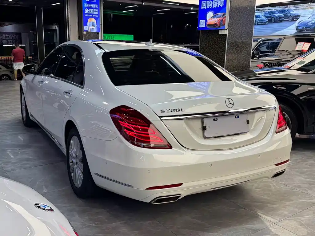 Mercedes-Benz S-Class — миниатюра 11