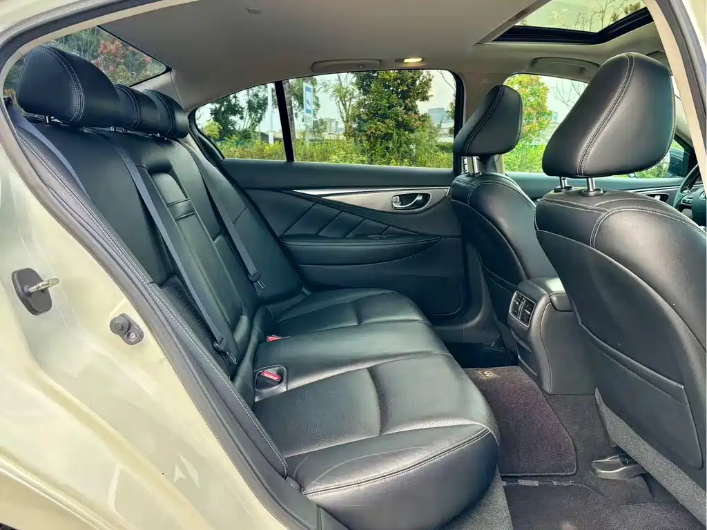 Infiniti Q50L — миниатюра 11