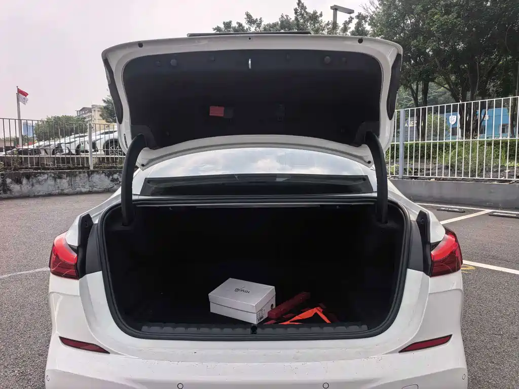 BMW 2 Series (Import) — миниатюра 16