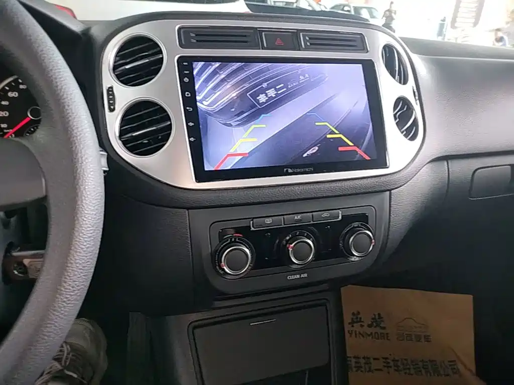 Volkswagen Tiguan — миниатюра 13