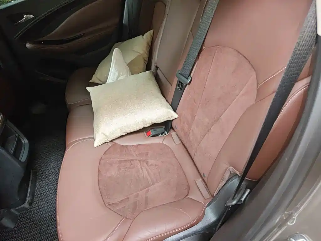 Buick Envision Plus — миниатюра 14