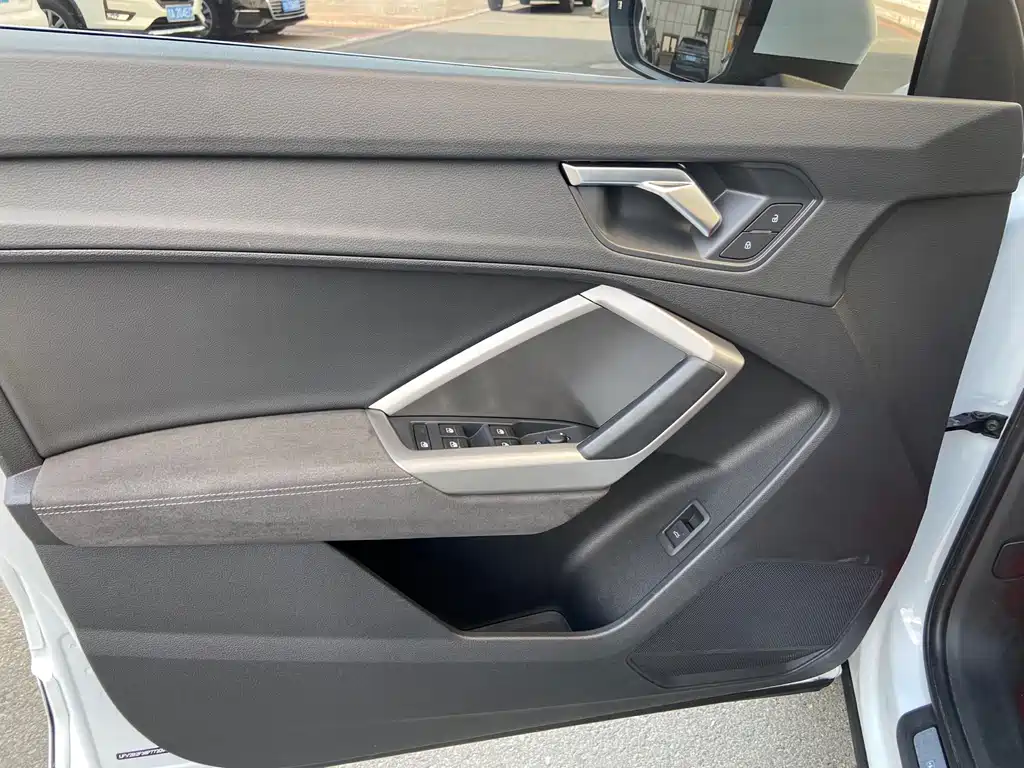 Audi Q3 — миниатюра 15
