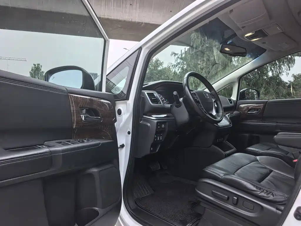 Honda Odyssey — миниатюра 3
