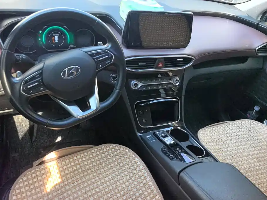 Hyundai Santa Fe — миниатюра 12