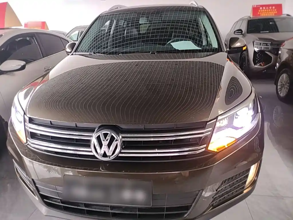 Volkswagen Tiguan — миниатюра 3