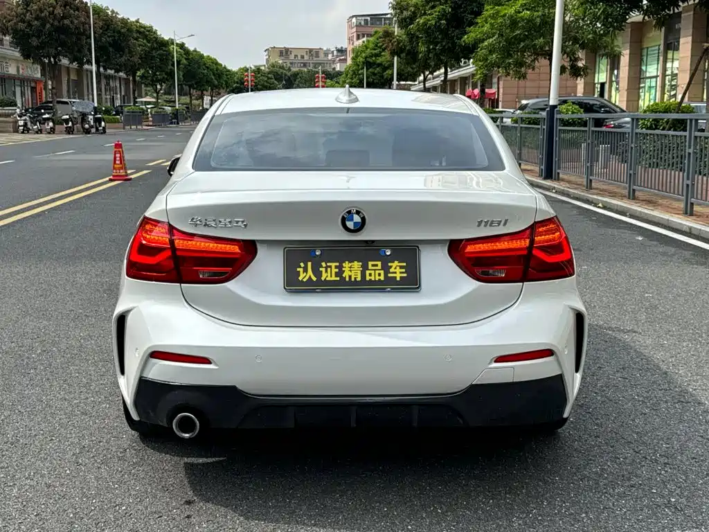 BMW 1 Series — миниатюра 13