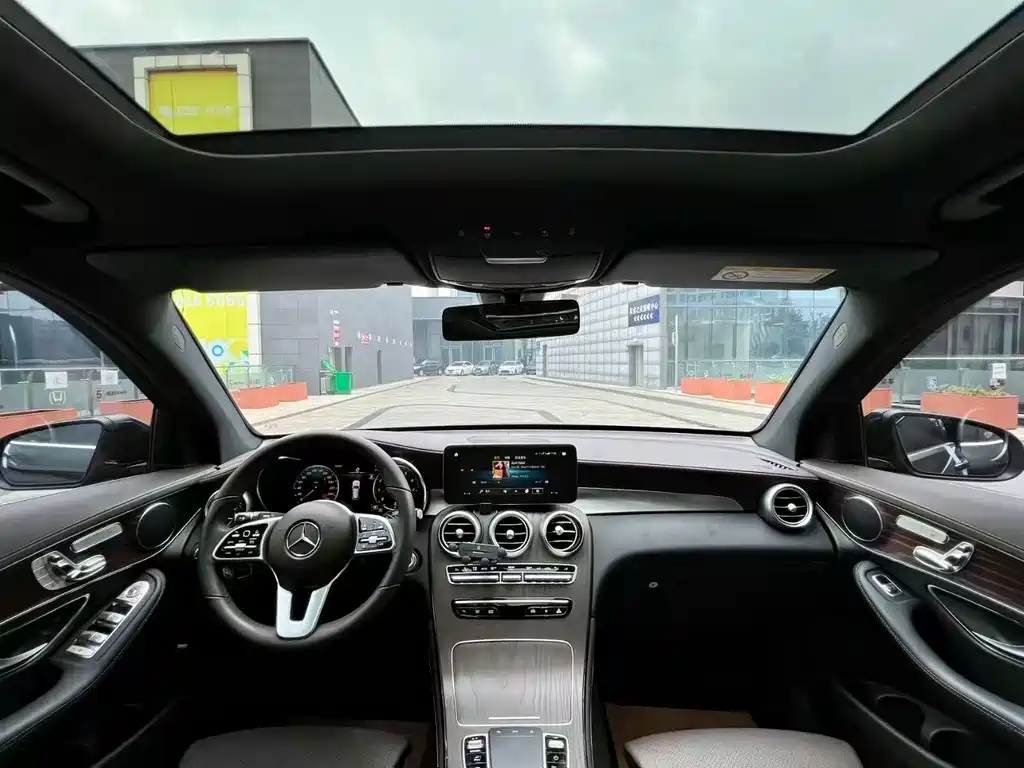 Mercedes-Benz GLC — миниатюра 4