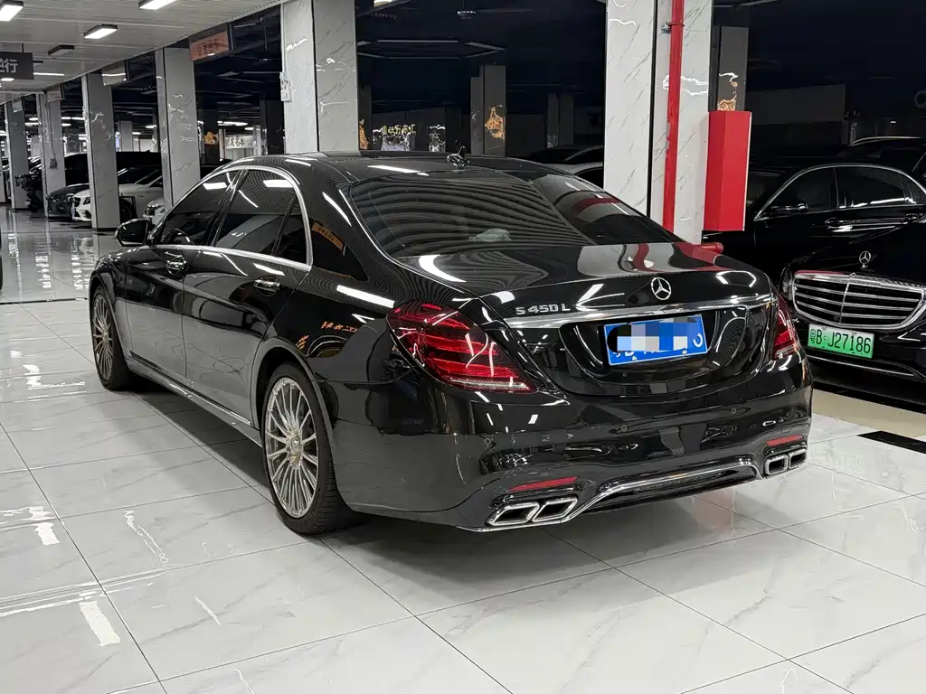 Mercedes-Benz S-Class — миниатюра 3