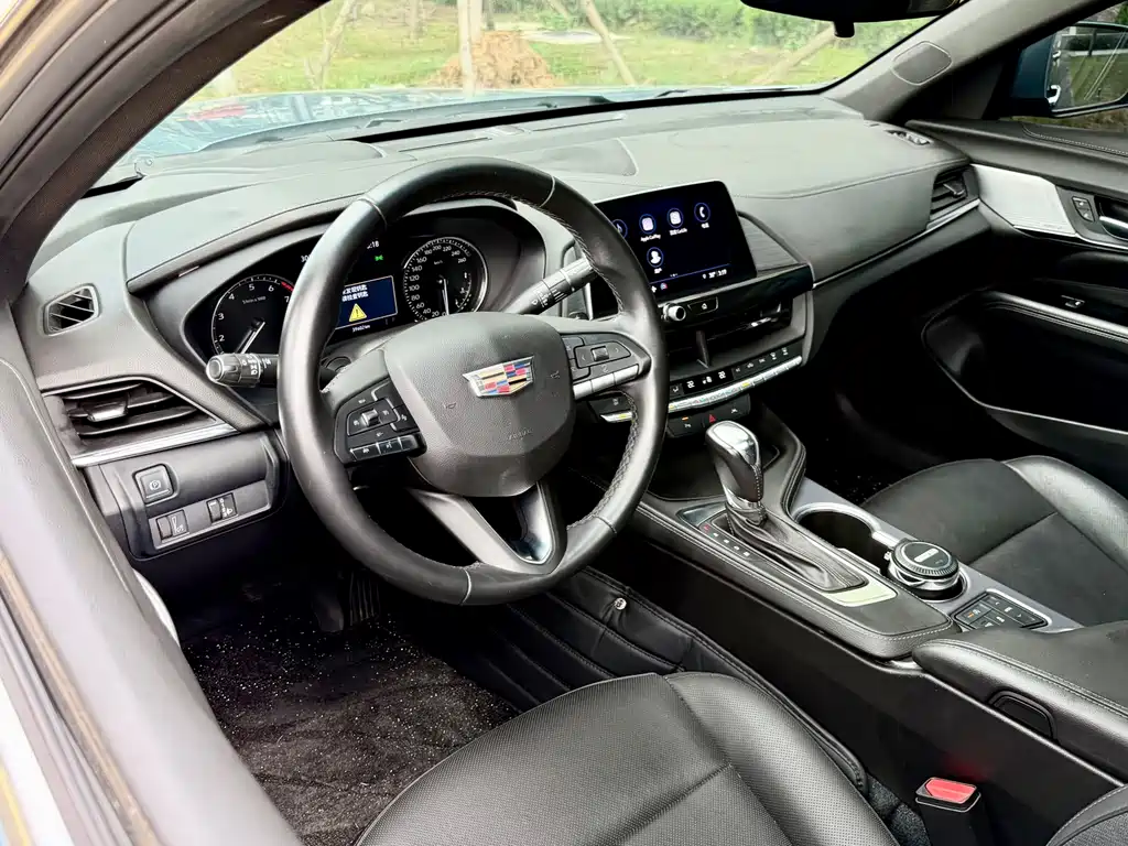 Cadillac CT4 — миниатюра 15