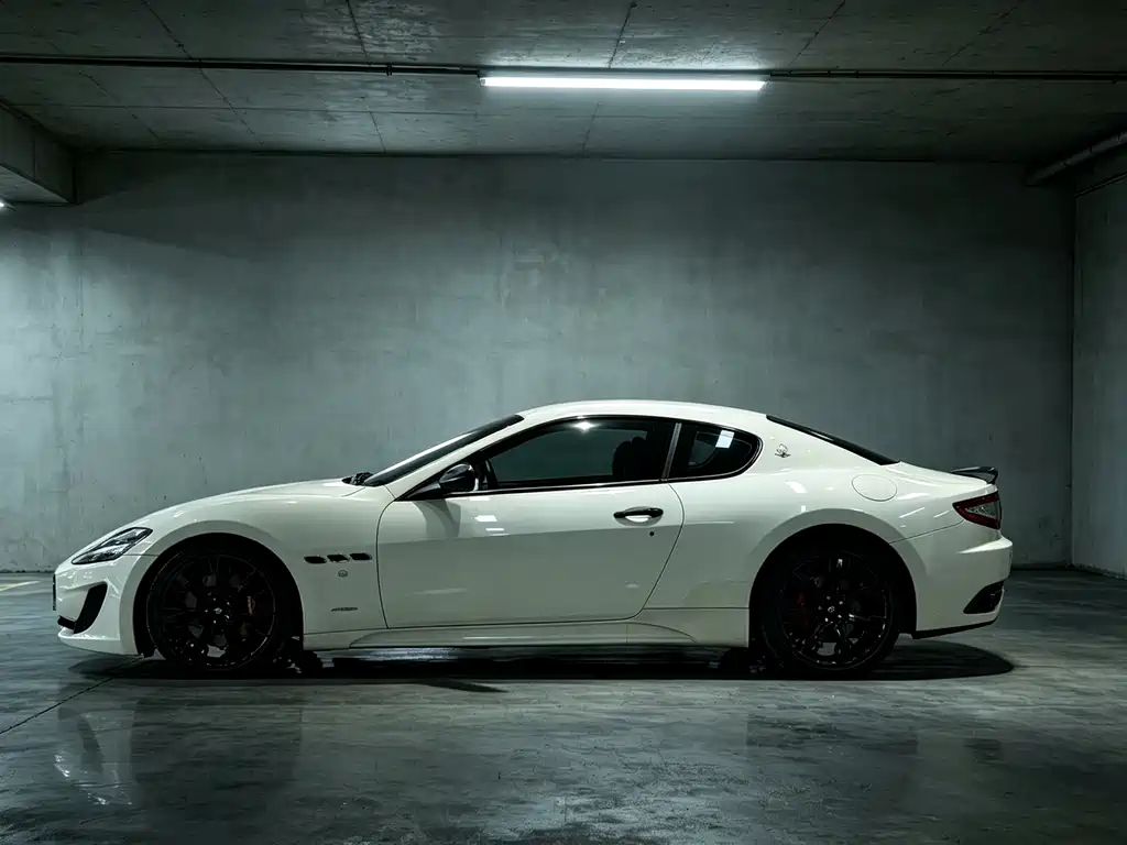 Maserati GranTurismo — миниатюра 4
