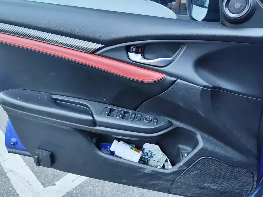 Honda Civic — миниатюра 7