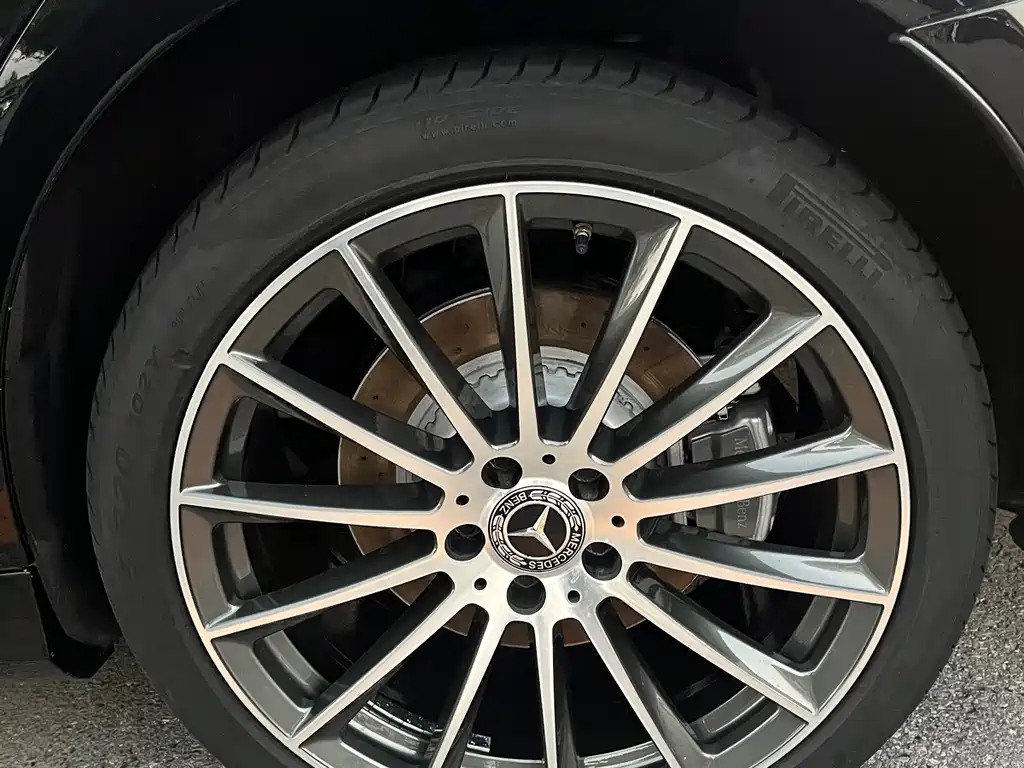 Mercedes-Benz S-Class — миниатюра 12