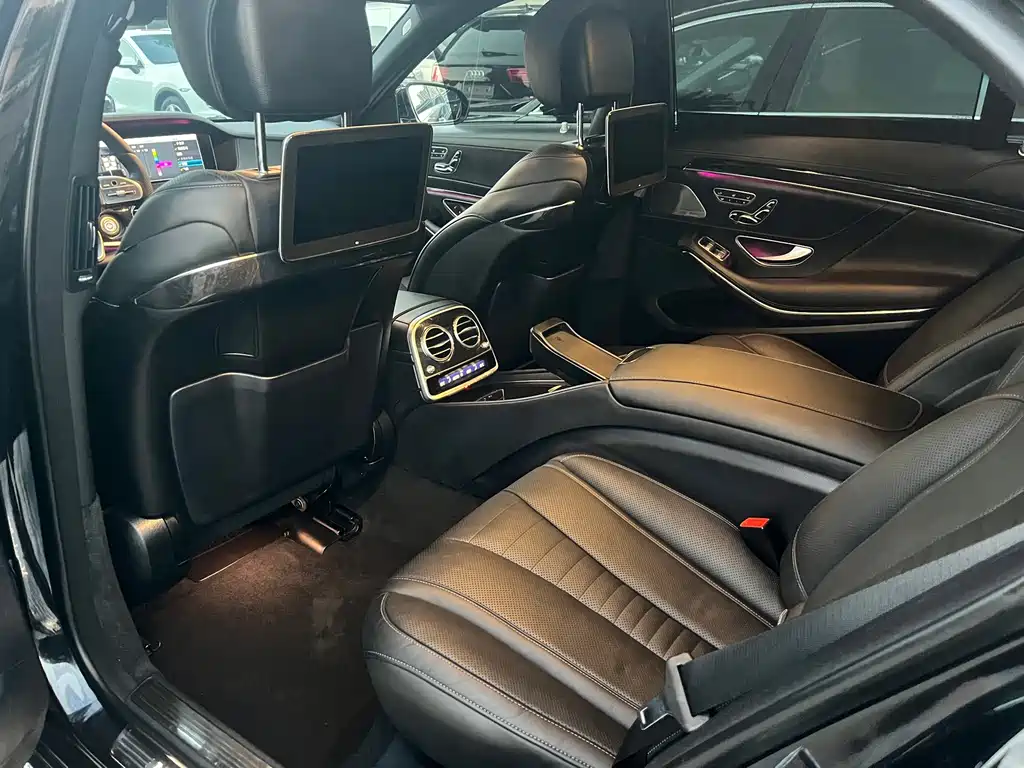 Mercedes-Benz S-Class — миниатюра 39