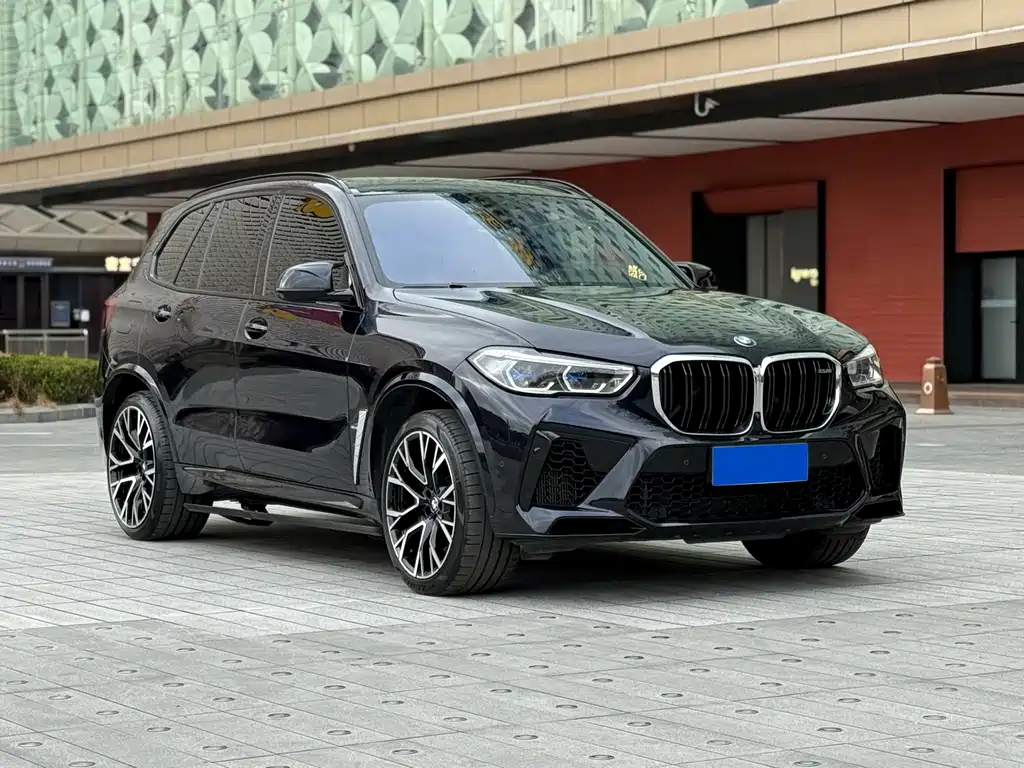 BMW X5 M