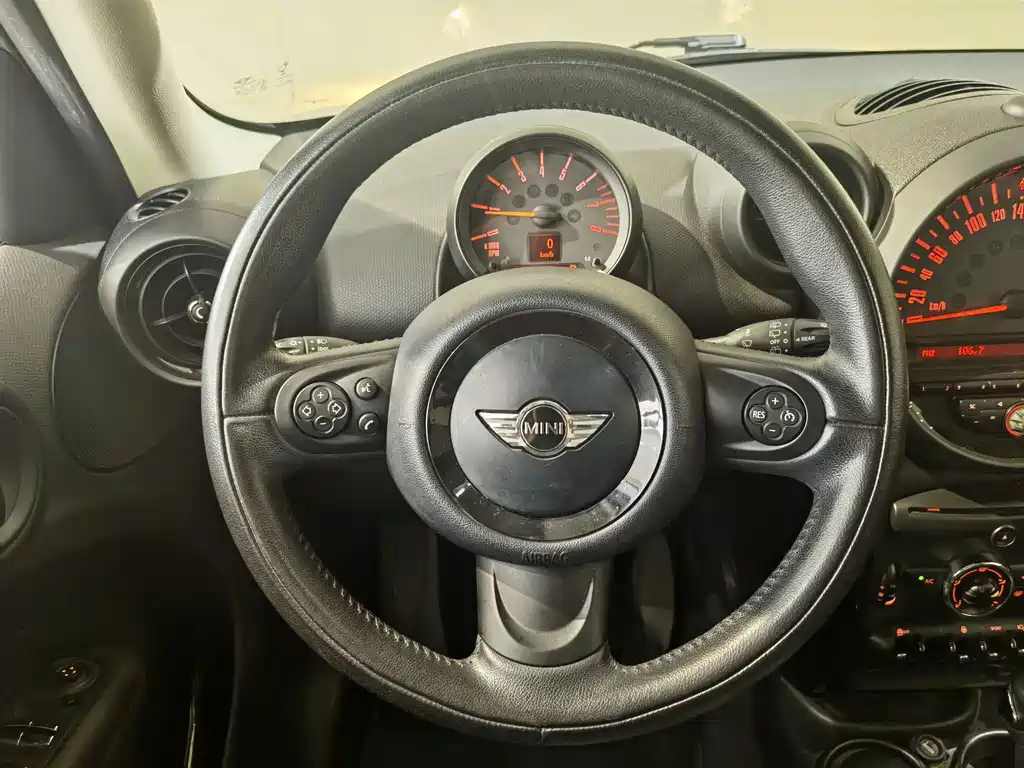 MINI Mini Countryman — миниатюра 7