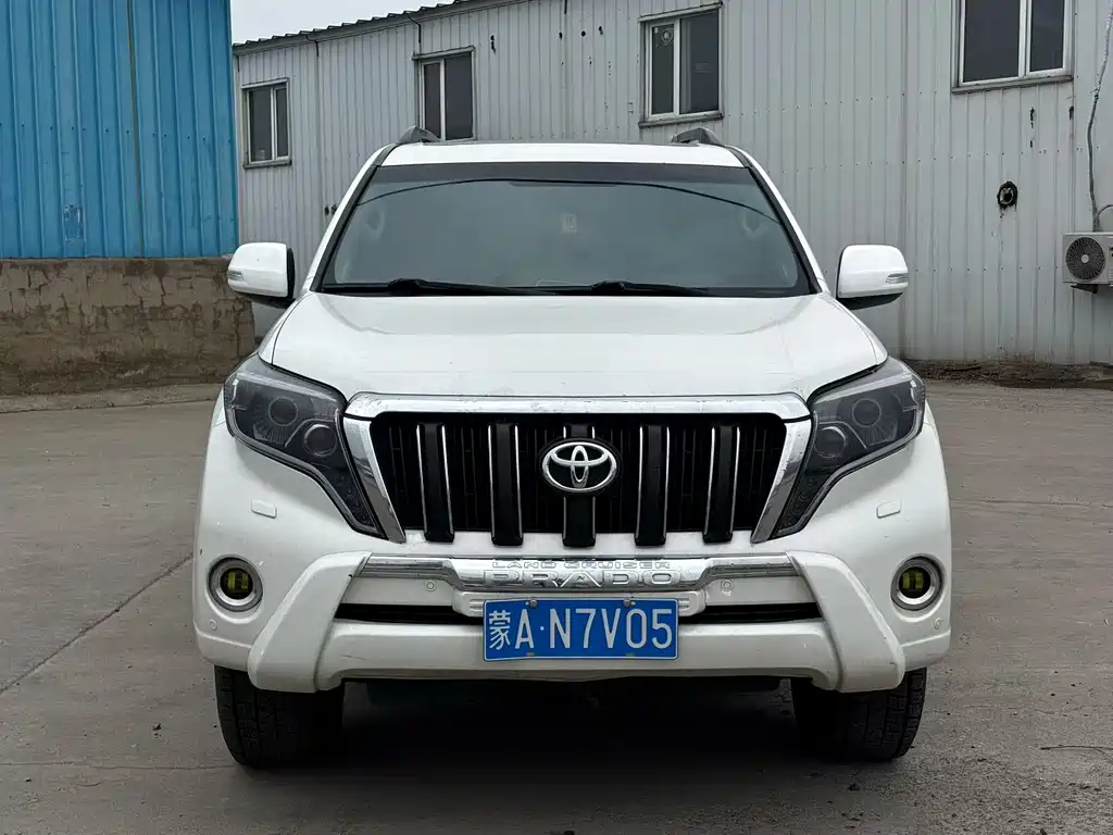 Toyota Prado 2016