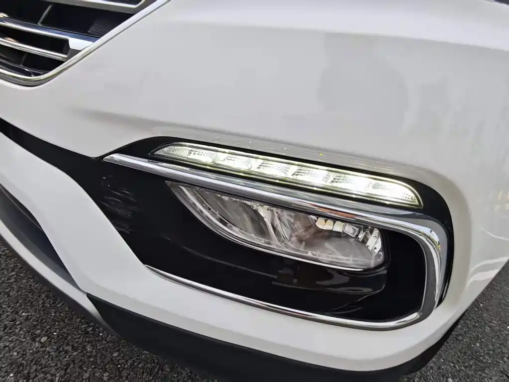 Hyundai Santa Fe — миниатюра 11