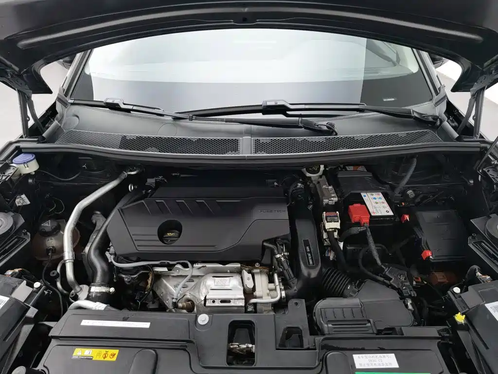 Peugeot 4008 — миниатюра 6
