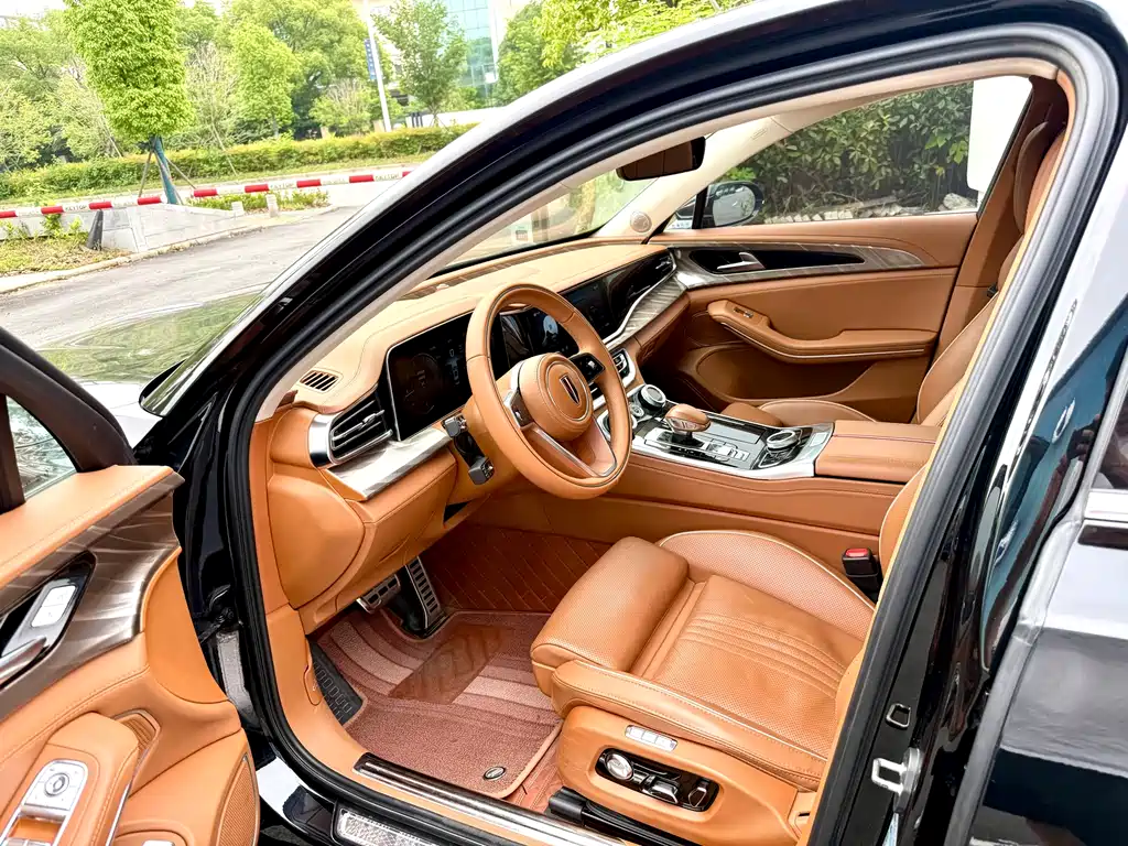 Hongqi H9 2020 2.0T