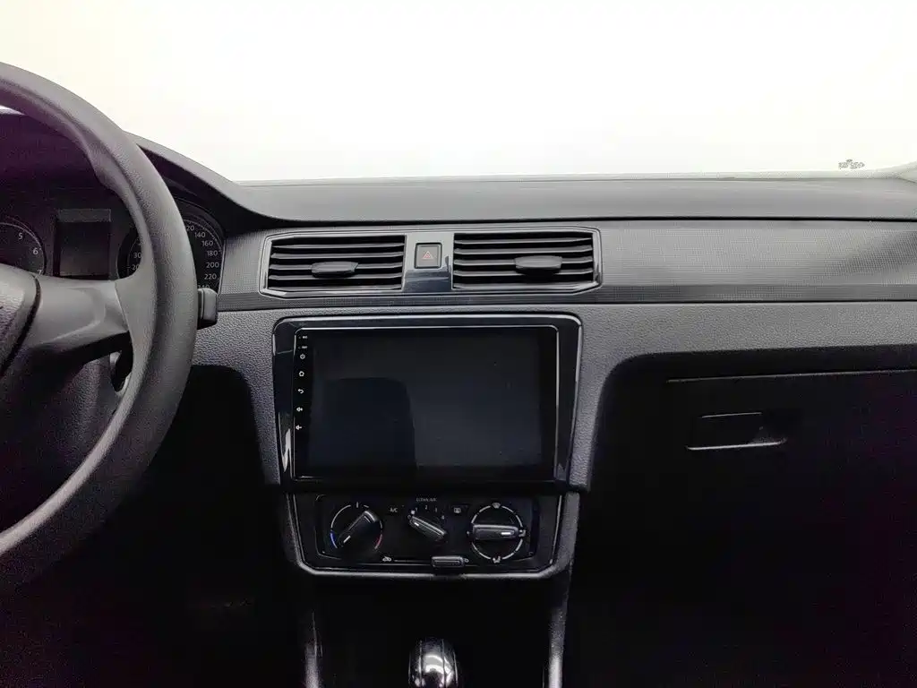 Volkswagen Santana — миниатюра 12