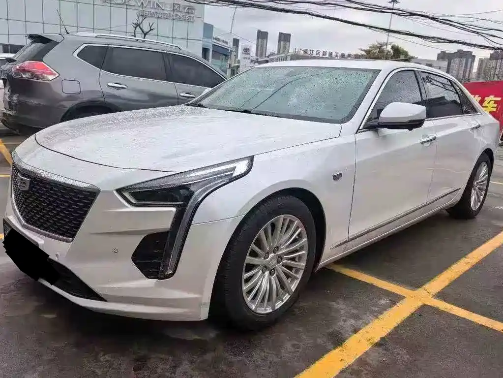 CADILLAC CT6
