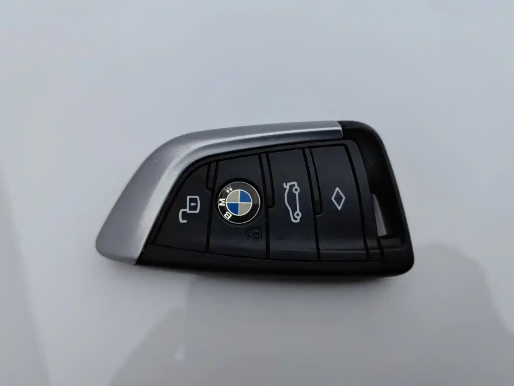 BMW 3 Series — миниатюра 19
