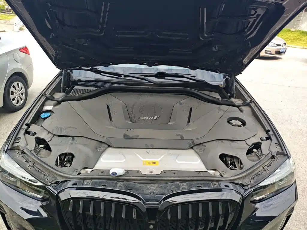 BMW iX3 — миниатюра 11