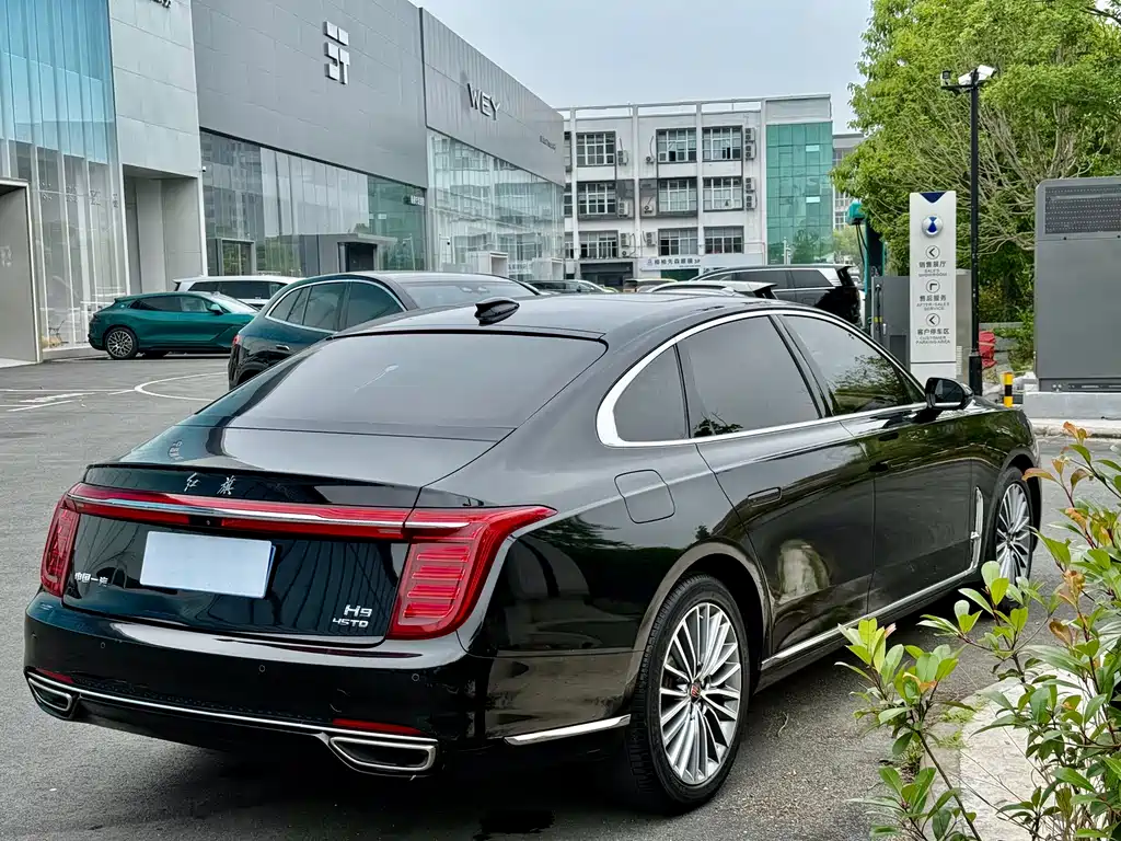 Hongqi H9 2020 2.0T