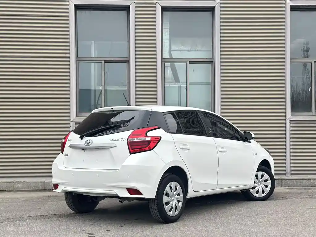 TOYOTA VIOS FS