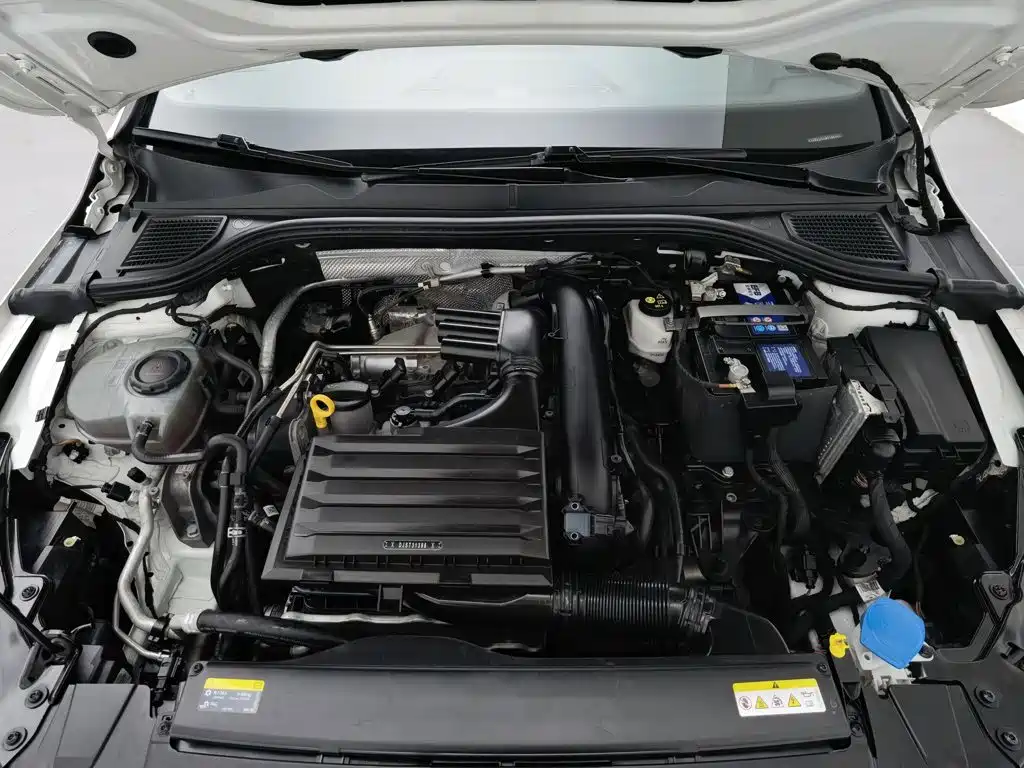 Volkswagen Golf — миниатюра 6