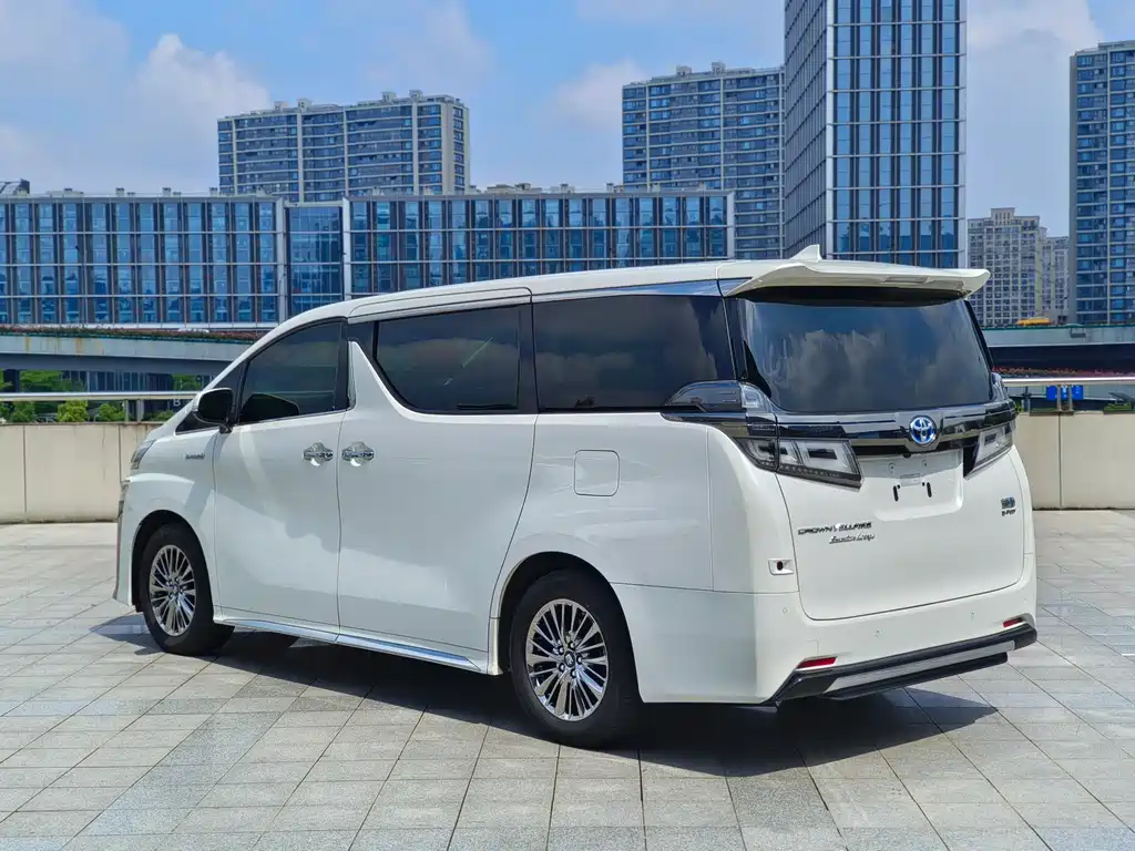 Toyota Vellfire 2023 2.5L HV
