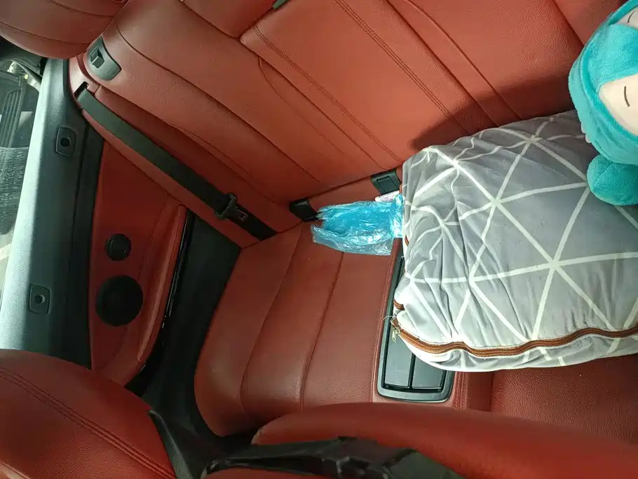 BMW 4 Series — миниатюра 11