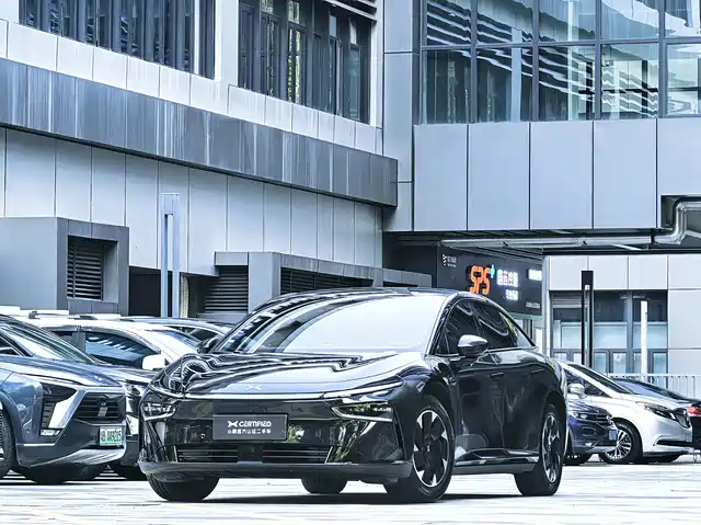 2025 Xpeng P7