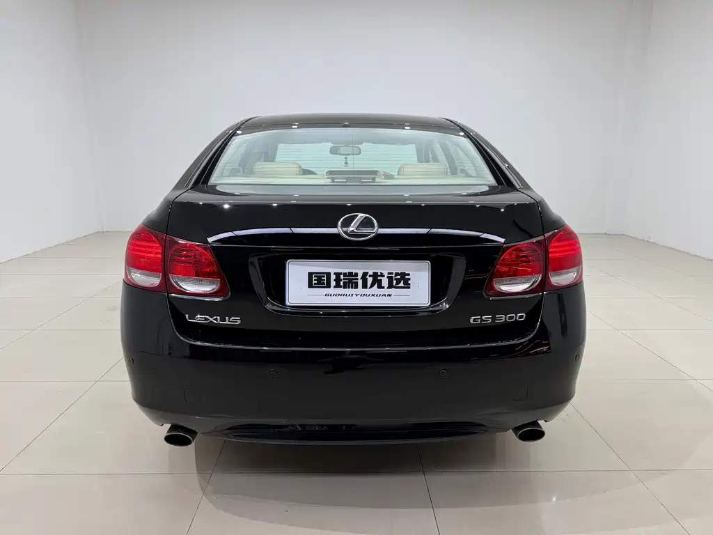 Lexus GS — миниатюра 5