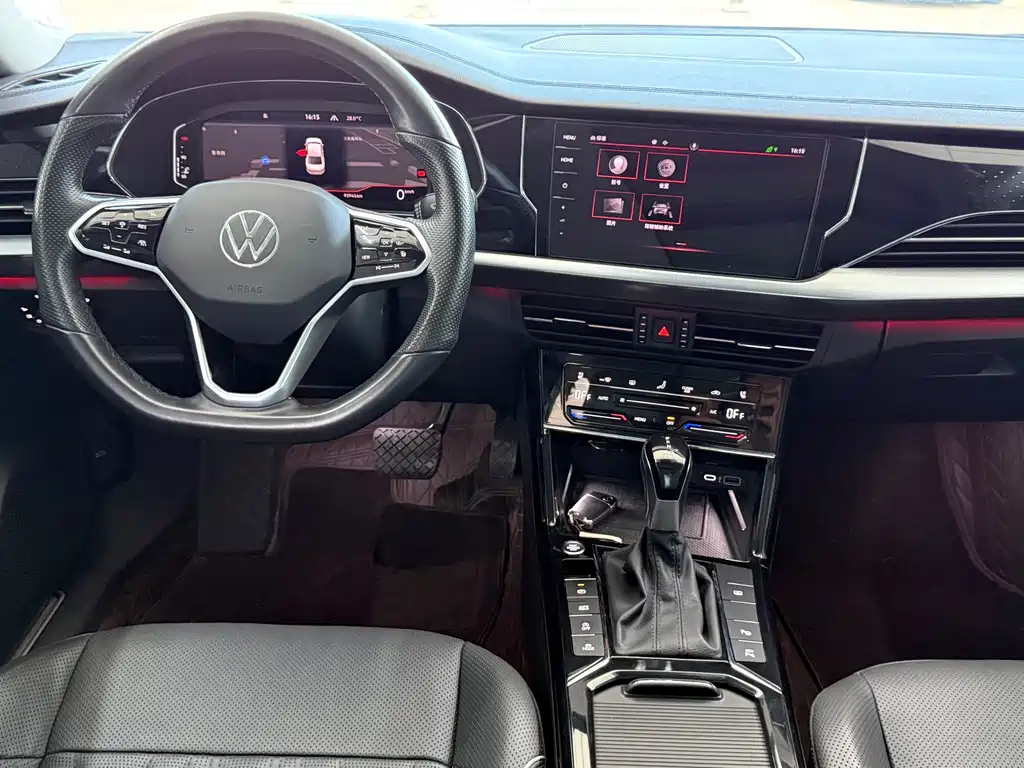 Volkswagen Passat 2022 380TSI Flagship