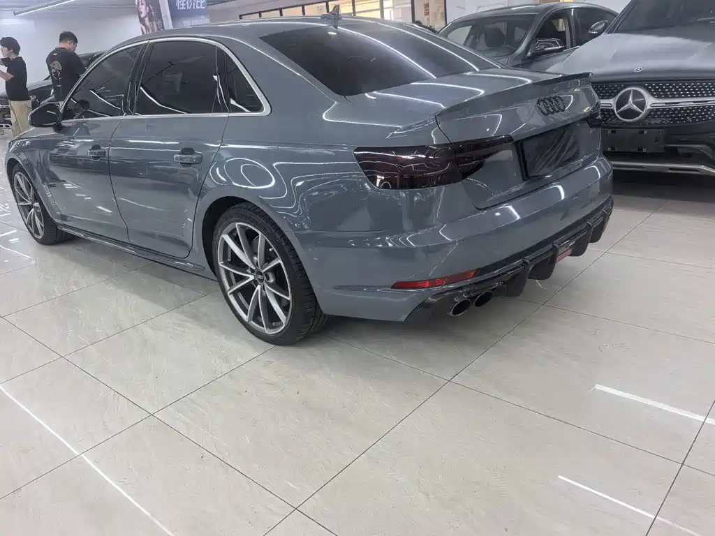 Audi S4 — миниатюра 8