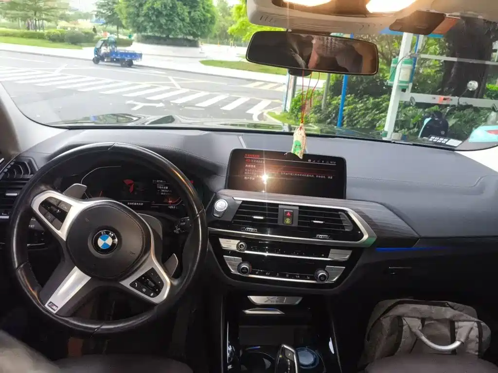 BMW X3 — миниатюра 5