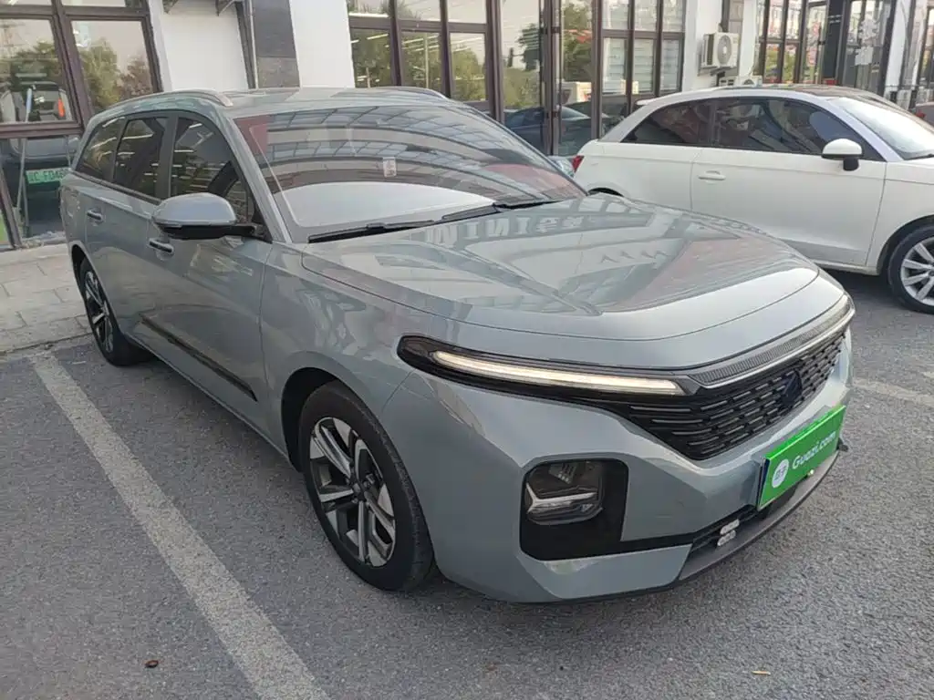 Baojun Valli — миниатюра 4