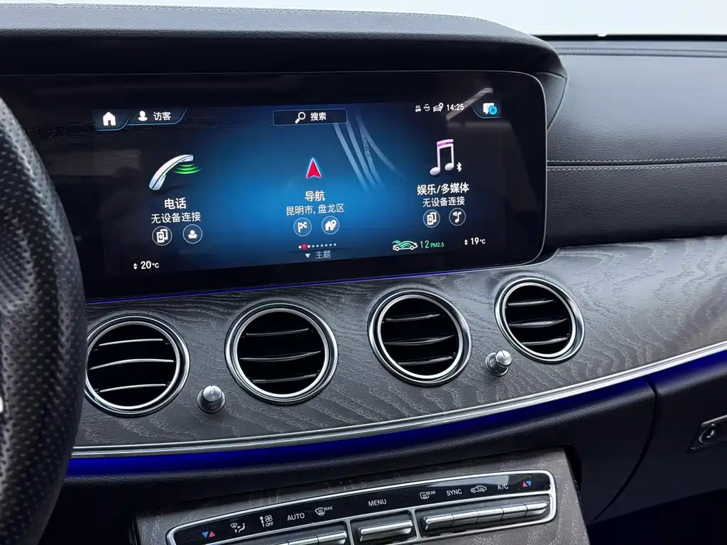 MERCEDES-BENZ E CLASS