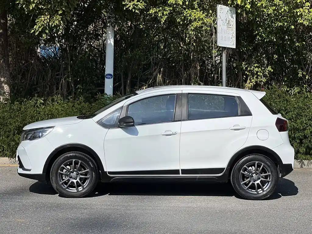 GEELY AUTOMOBILE VISION X3