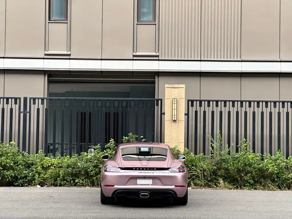 Porsche 718 2020 Cayman 2.0T