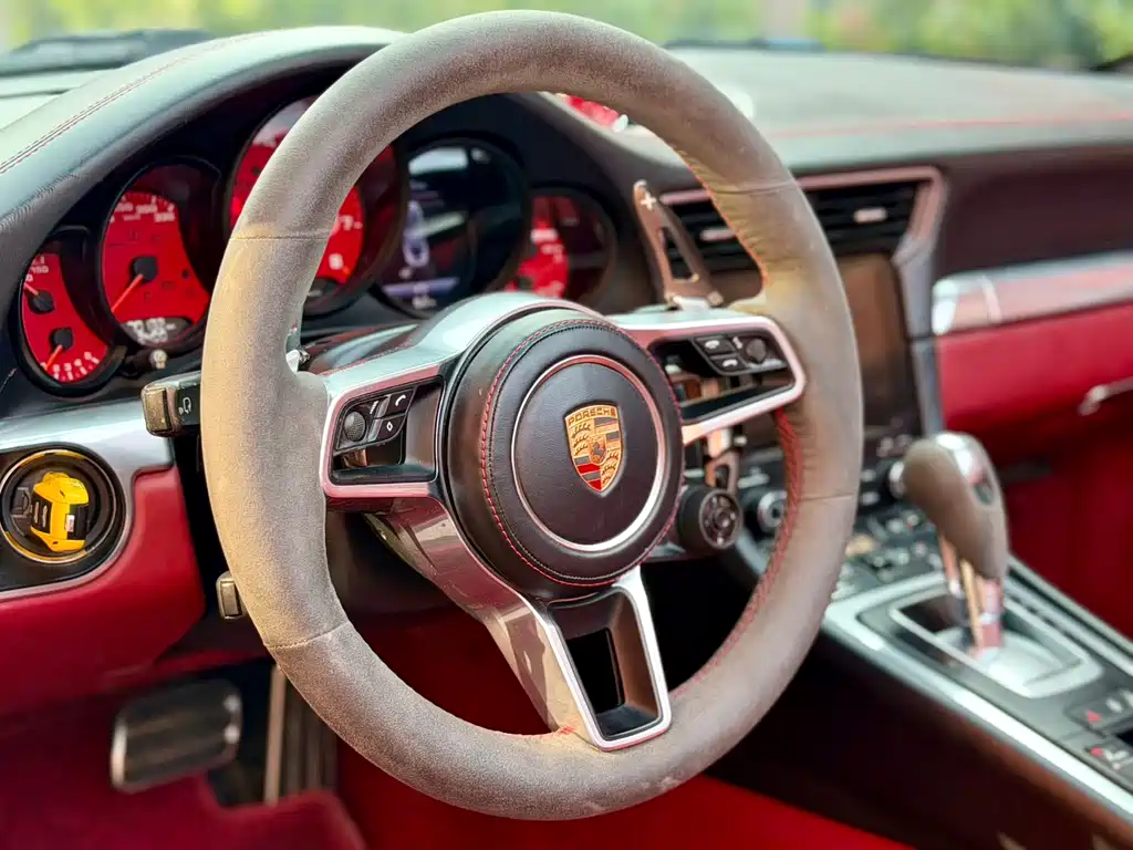Porsche 911 — миниатюра 8