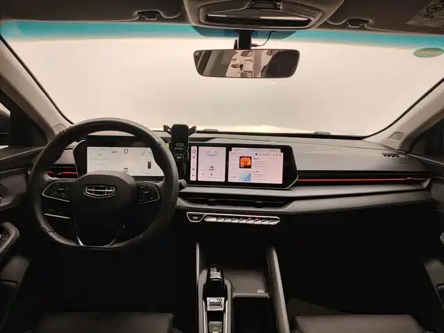 Geely Binrui — миниатюра 9